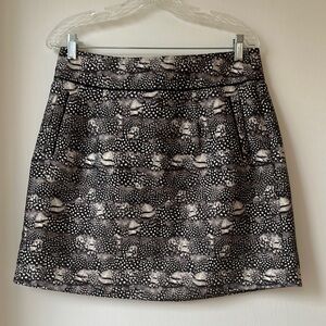 *Excellent Condition* J. Crew Black, White, Mini Skirt 19” Sz. 10